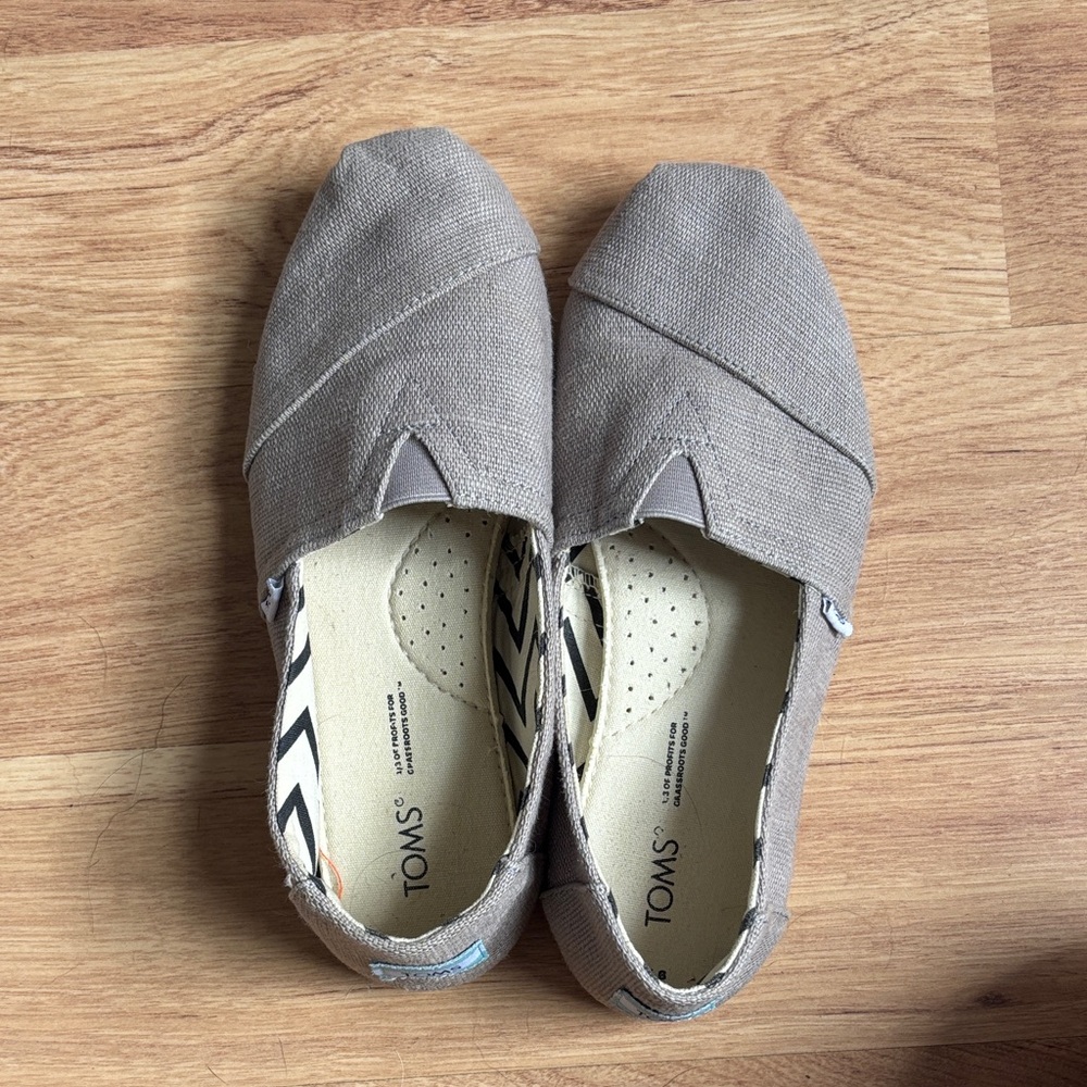 TOMS Classic Canvas Slip-Ons in Taupe